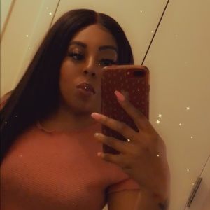 Meet your Posher, Tiffany